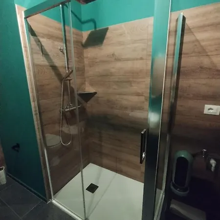 בית הארחה Domina *